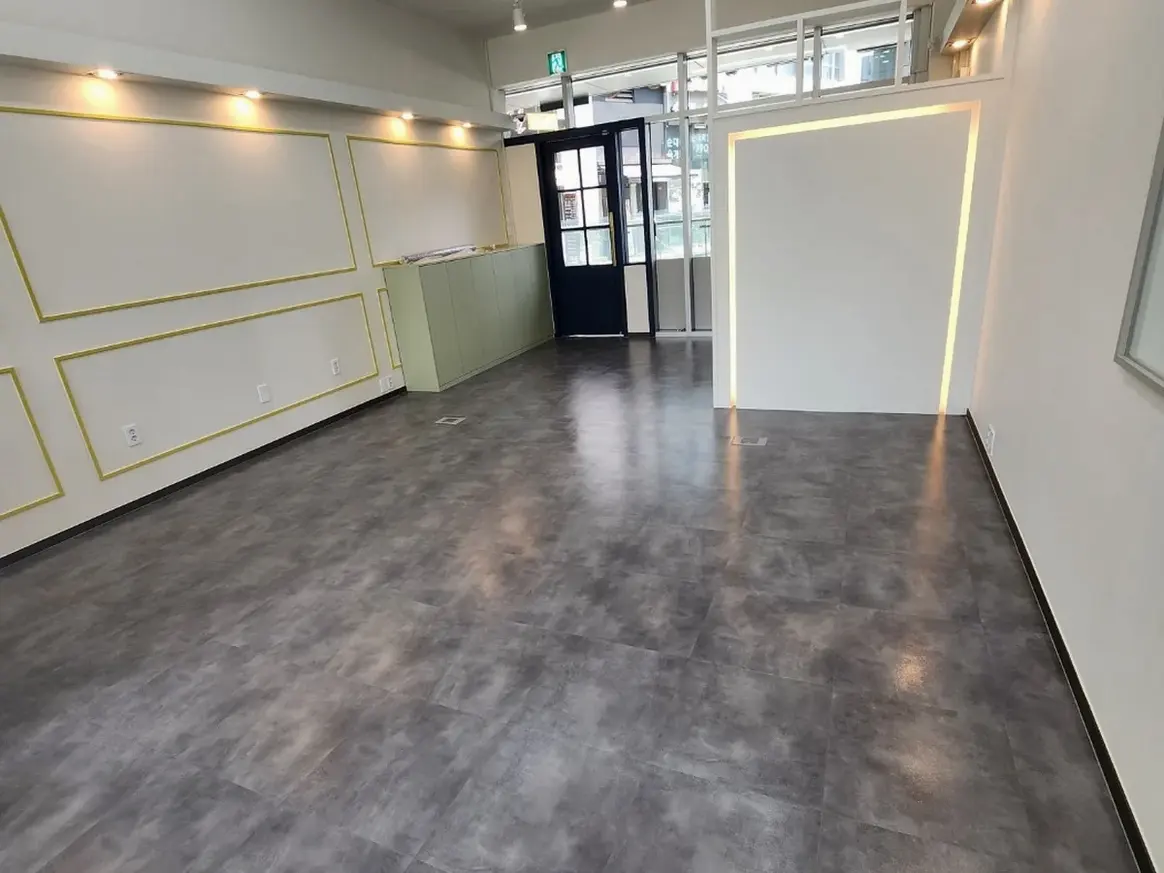 중구 남대문로2가 인테리어 믿을만한 업체 현장 화장실 세면대 살균 위생청소 사례 - 행진크린