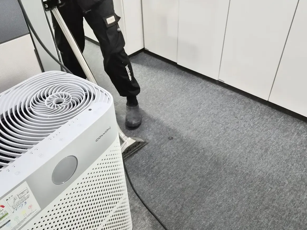 종로구 공평동 사업장 로비·복도 카페트 바닥 위생청소 사례 - 행진크린